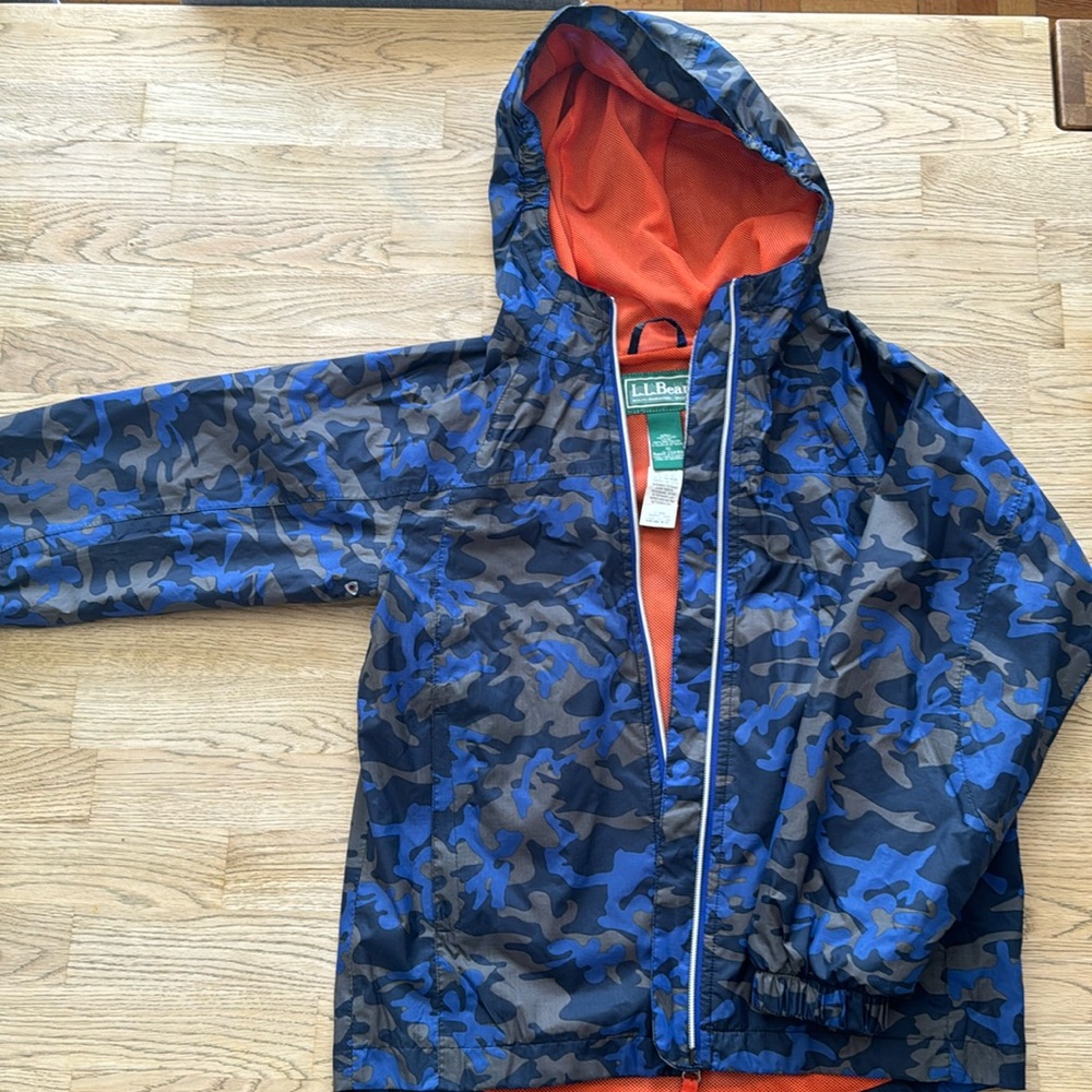 LL Bean Kids rain jacket -Size 10